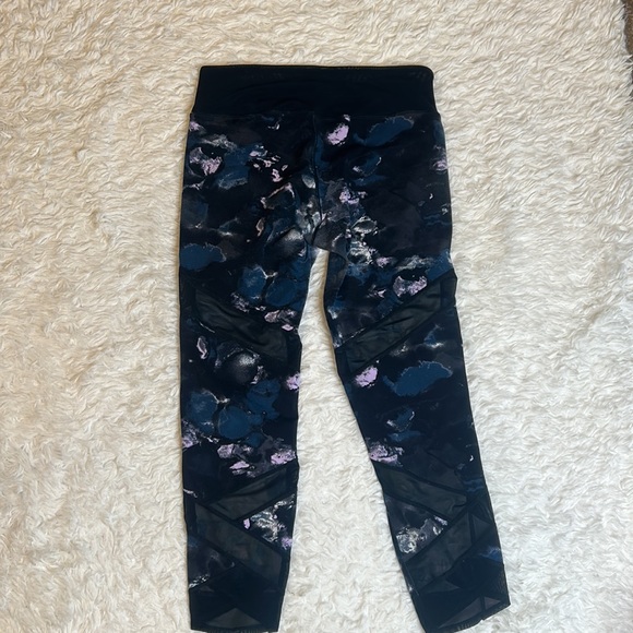 New Balance Multicolored Mesh Leggings - Picture 3 of 13